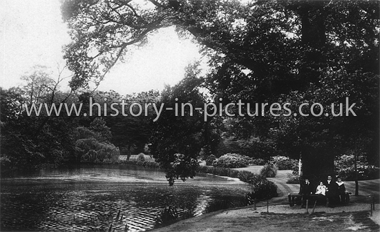 Valentines Park, Ilford, Essex. c.1909